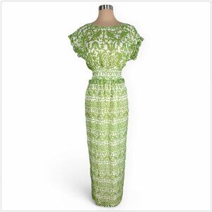 Cynthia Steffe Long Green Scrolly Pattern Silk Ruffle Trim Maxi Dress NEW 10